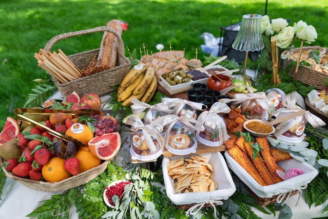Soft Girl Society — Picnic in the Park detail 1