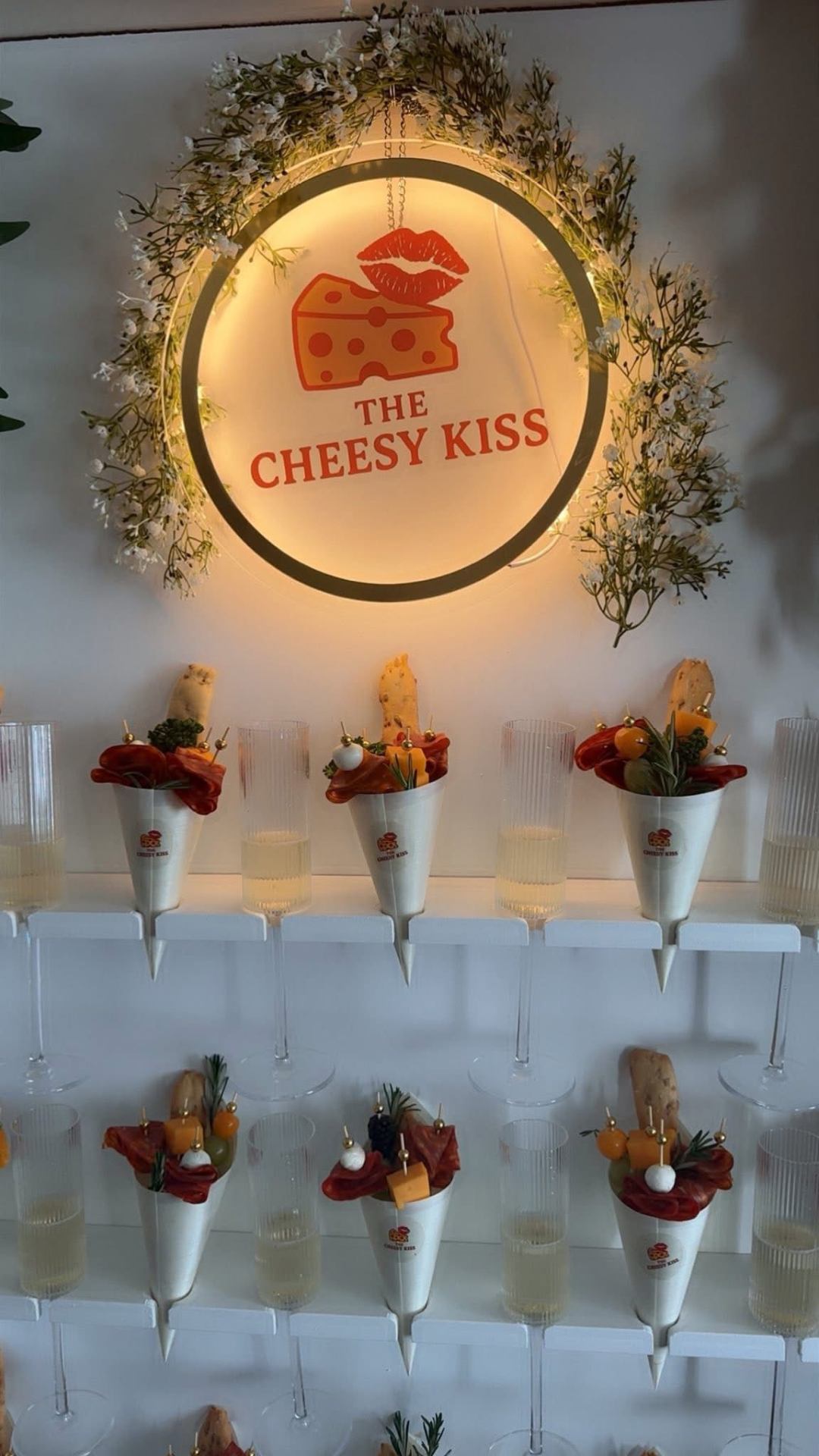 The Cheesy Kiss — Cheese & Sip Walls 3